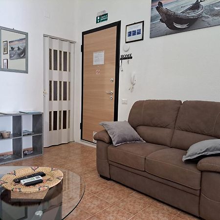 Appartamento Vacanze Cagliari - Via Lanusei المظهر الخارجي الصورة