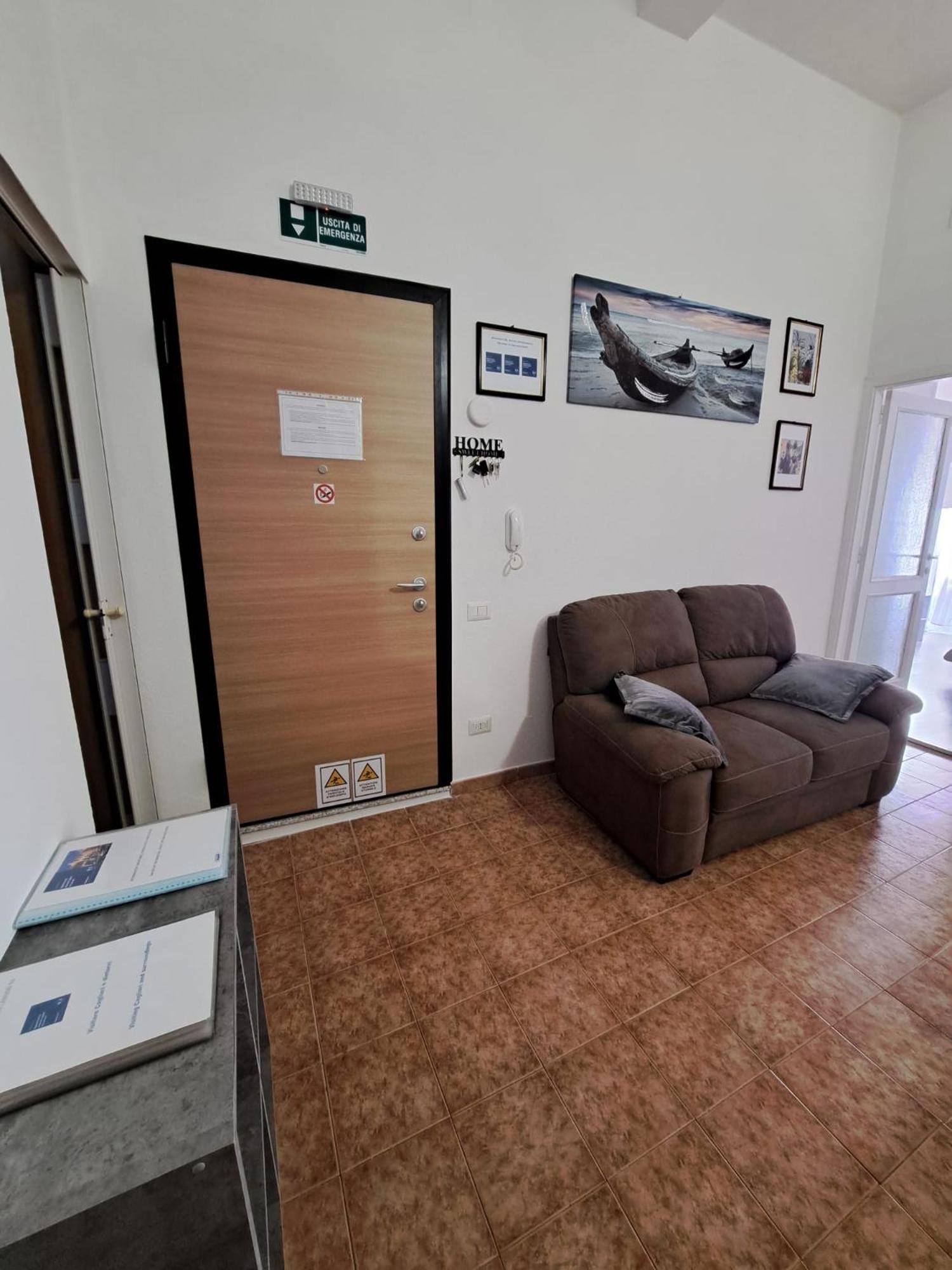 Appartamento Vacanze Cagliari - Via Lanusei المظهر الخارجي الصورة